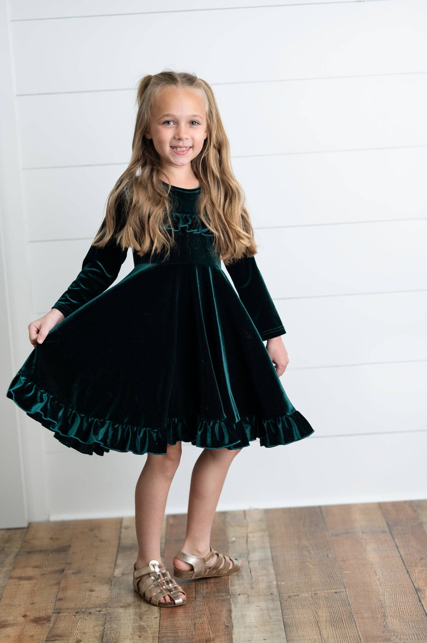 Emerald Green Velvet Ruffle Fancy Christmas Party Dress