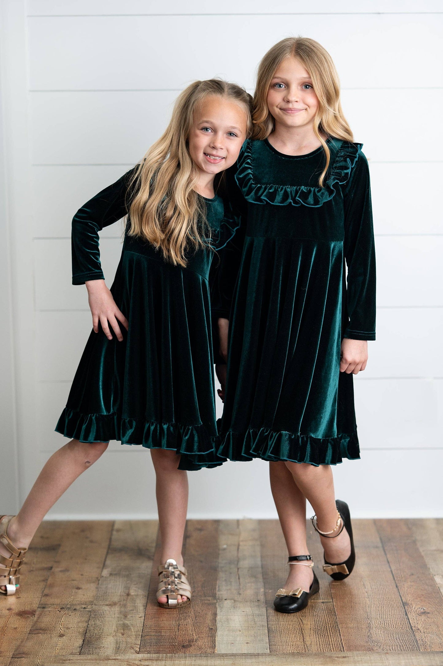 Emerald Green Velvet Ruffle Fancy Christmas Party Dress