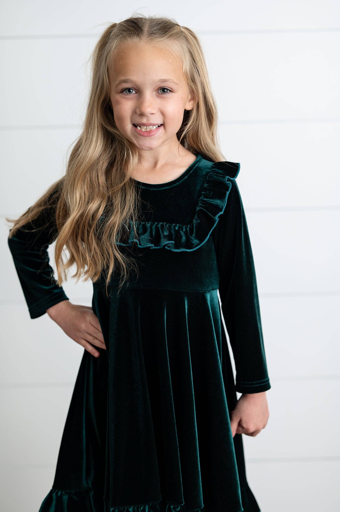 Emerald Green Velvet Ruffle Fancy Christmas Party Dress