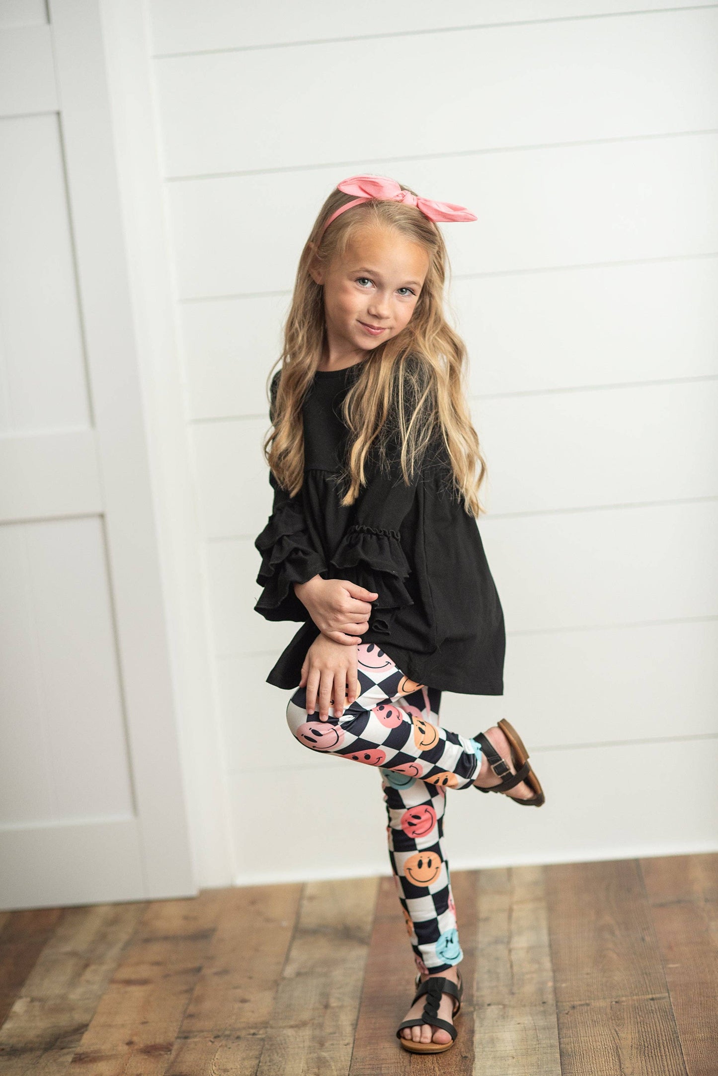 Kids Black & White Check Smiley Face Ruffle Top Leggings Set